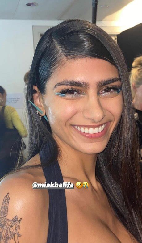 mia khalifa naked pics|Mia Khalifa Nude Porn Collection (60 Photos ...